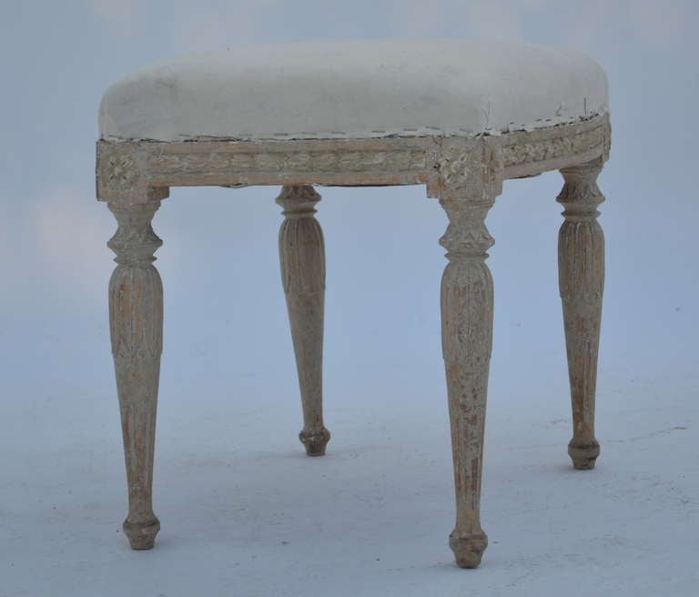 Early 19th Century Swedish Painted Stools For Sale 4