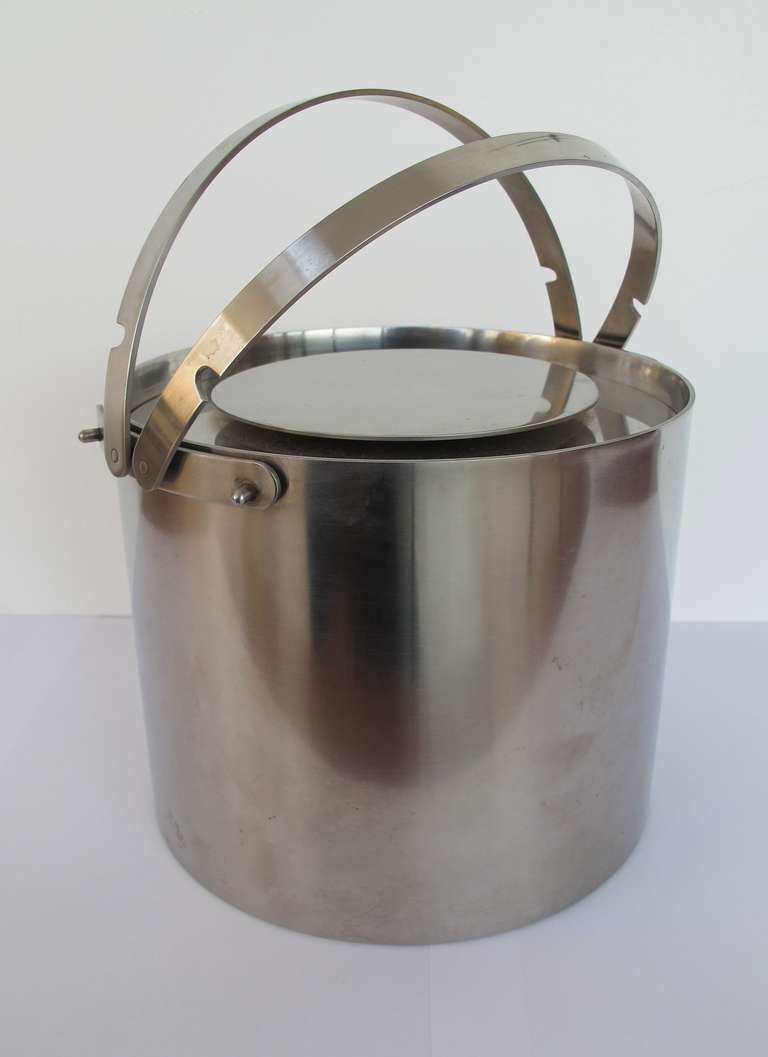 Arne Jacobsen - Cylinda Ice Bucket for Stelton 1960s In Excellent Condition In Amstelveen, NL