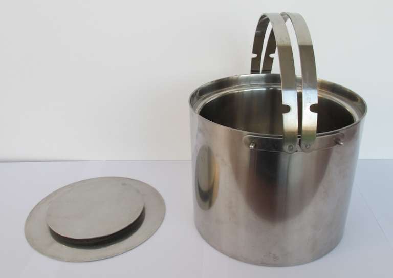 Mid-20th Century Arne Jacobsen - Cylinda Ice Bucket for Stelton 1960s
