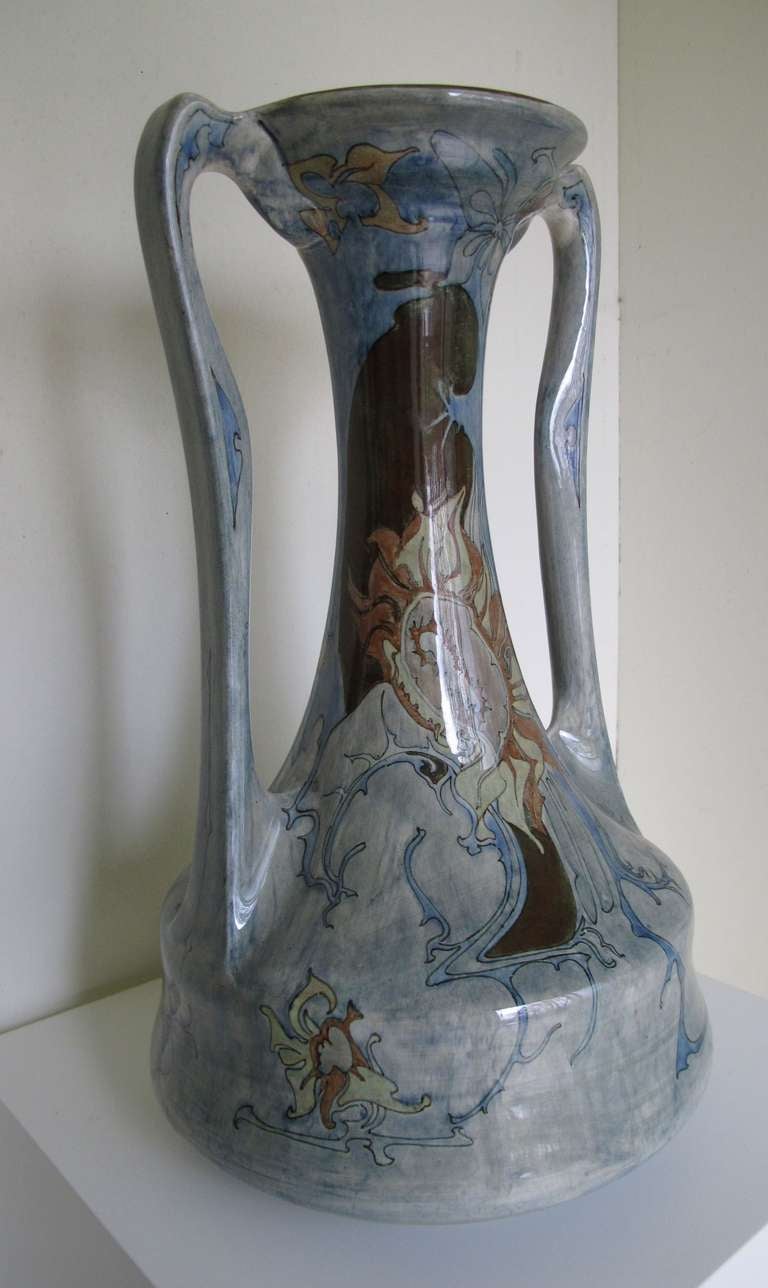Art Nouveau Vase With Floral Motifs, Fayence And Tile Factory 'holland' (J.W. Mijnlieff) 2