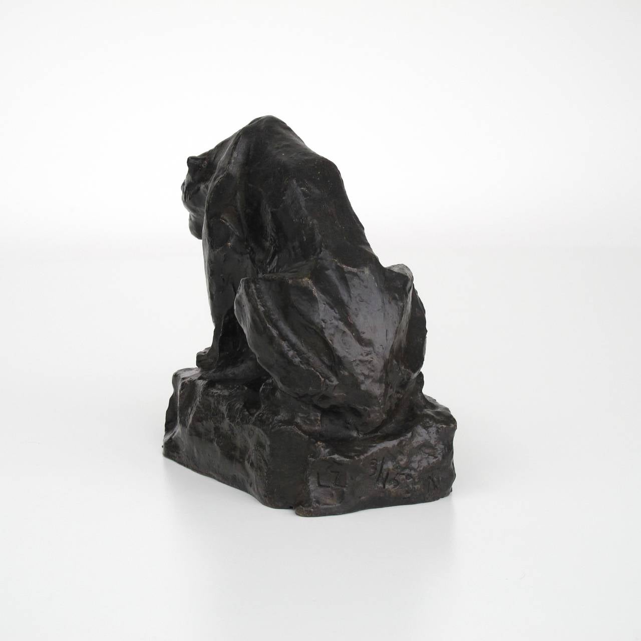 Dutch Striking Bronze Sculpture of a Sitting Ice Bear by Lambertus Zijl