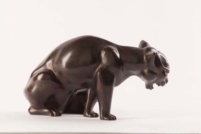 Art Deco Bronze Sculpture of a Cat by Gra Rueb In Excellent Condition In Amstelveen, NL