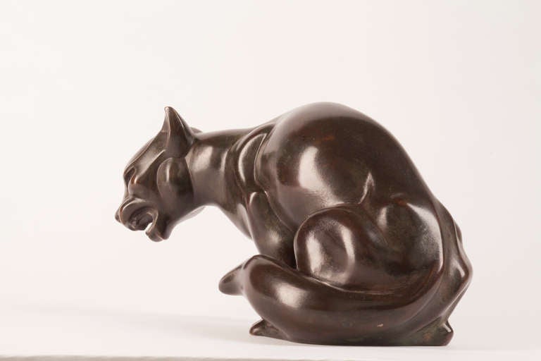 Dutch Art Deco Bronze Sculpture of a Cat by Gra Rueb