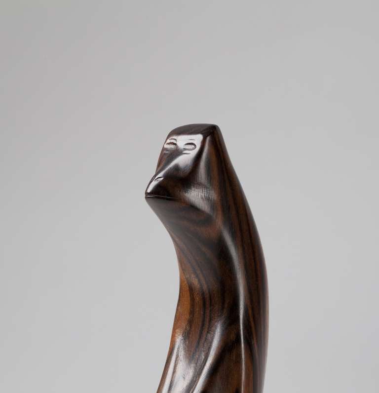Art Deco Sculpture Of A Monkey Carved Out Of Rosewood By Bernard Richters, 1920's In Good Condition In Amstelveen, NL