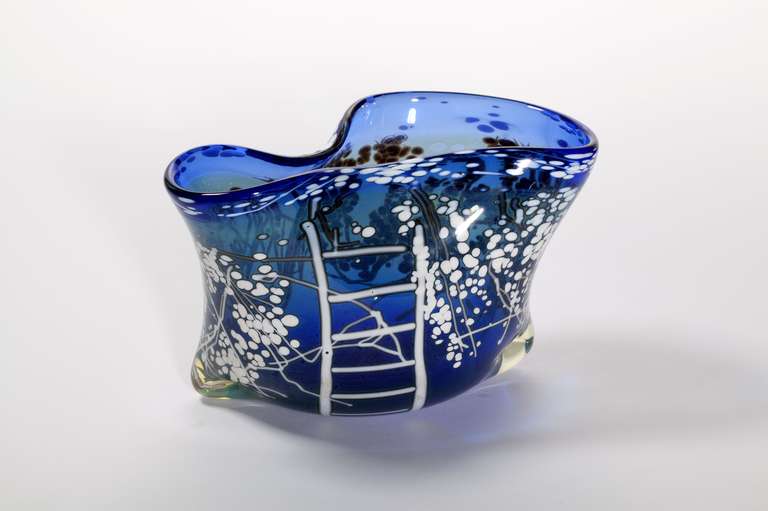Beautiful deep blue studio glass one-off with a decoration 'Cherryorchard' in white glass by Willem Heesen. Heesen made this glass art object in his studio De Oude Horn in Acquoy, 1982.

Willem Heesen (Utrecht 1925-2007) was one of the pioneers of