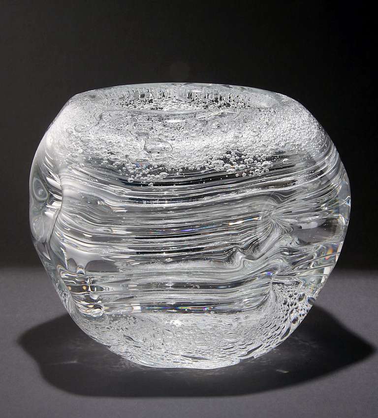 Beautiful irregular spherical shape unica by Floris Meydam, 1964. This object is made of thick colourless glass with irregular horizontal threads and air bubbles particularly around the rim and bottom. It has a diamond-incised signature on the
