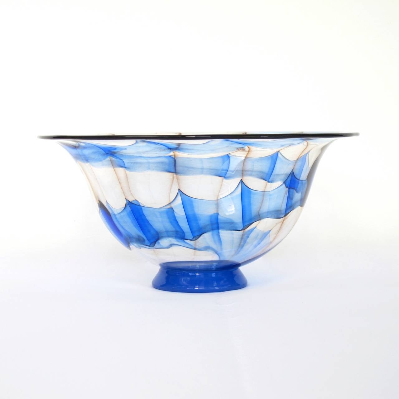 Modern Art Glass Bowl by Jan Erik Ritzman and Sven-Åke Carlsson, Transjö Hytta