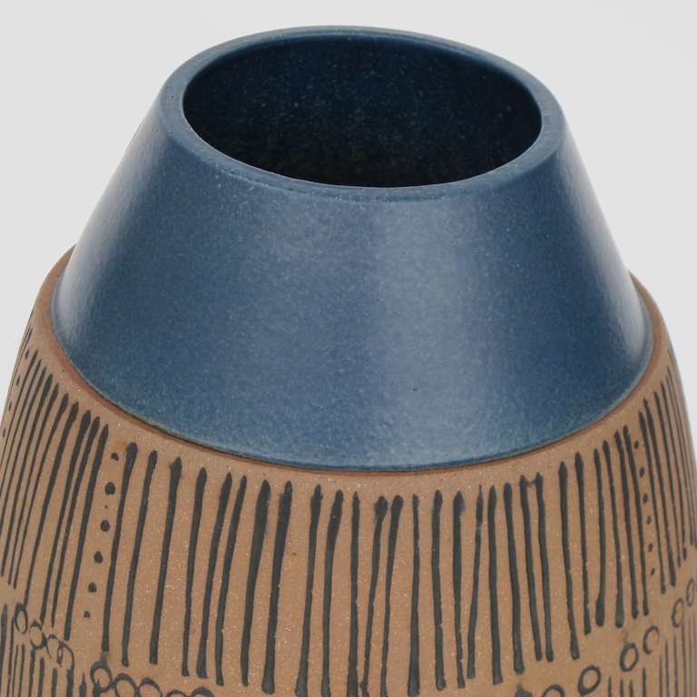 Swedish Lisa Larson for Gustavsberg, Large Mid-Century Modern Ceramic Vase, 1950s For Sale