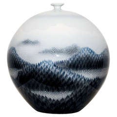 Huge Modern Arita porcelain vase by Fujii Shumei