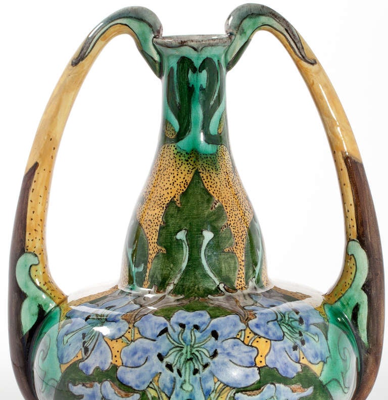 Dutch Art Nouveau Vase Brantjes Purmerend, circa 1900 In Excellent Condition For Sale In Amstelveen, NL