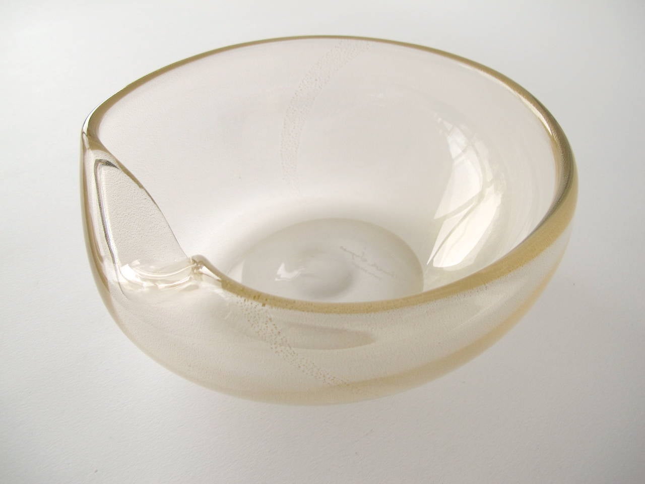 Mid-Century Modern Unique Murano Glass Gold Flecks Bowl by Archimede Seguso, 1950s For Sale
