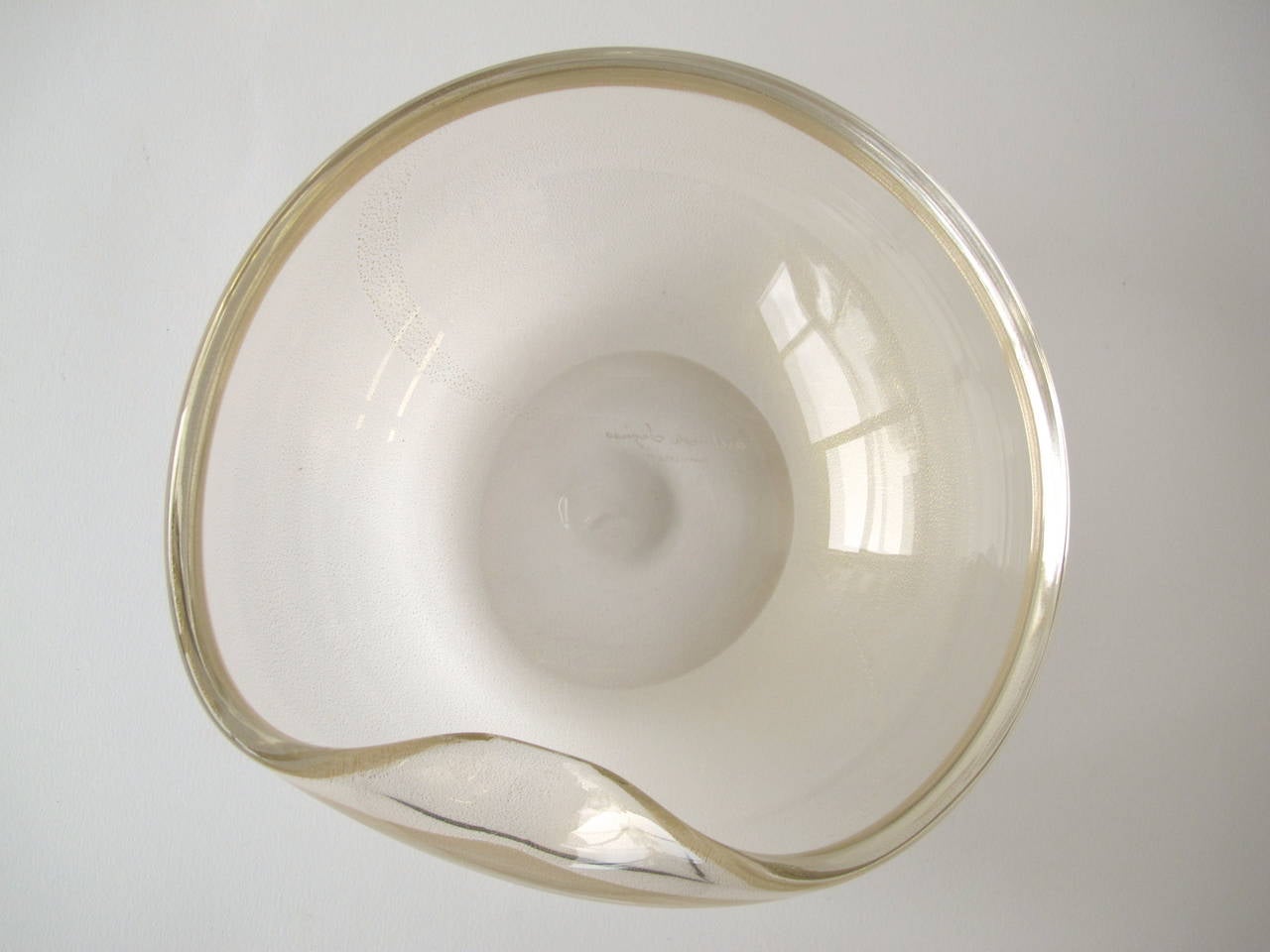 Italian Unique Murano Glass Gold Flecks Bowl by Archimede Seguso, 1950s For Sale
