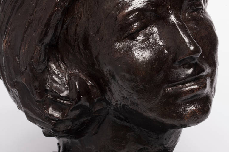 20th Century Bronze Sculpture of Dutch Queen Beatrix by Mari Andriessen, circa 1980 For Sale