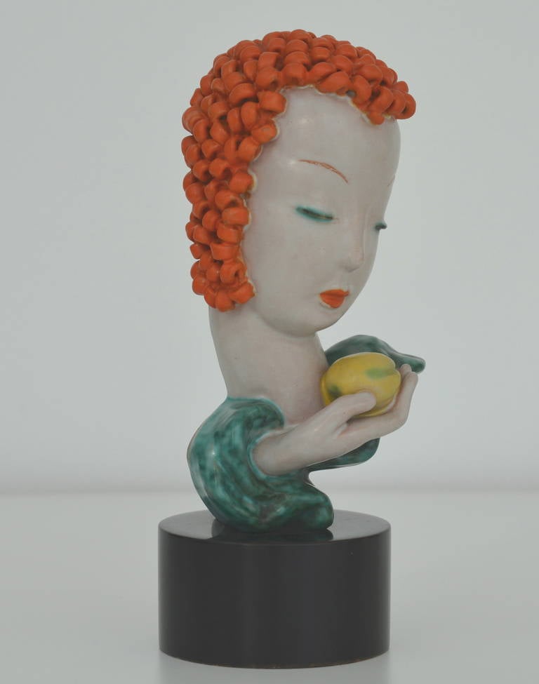 Ceramic Bust ‘Eve (with Apple)’ by Rudolf Knörlein for Goldscheider, Wien 2