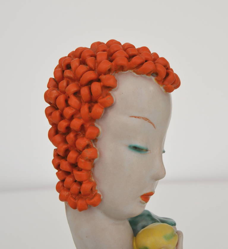 Austrian Ceramic Bust ‘Eve (with Apple)’ by Rudolf Knörlein for Goldscheider, Wien