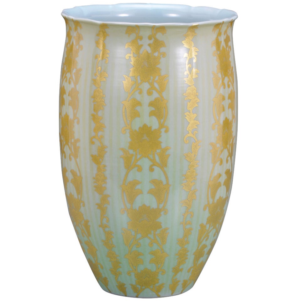 Vase With Sarasa Patterns