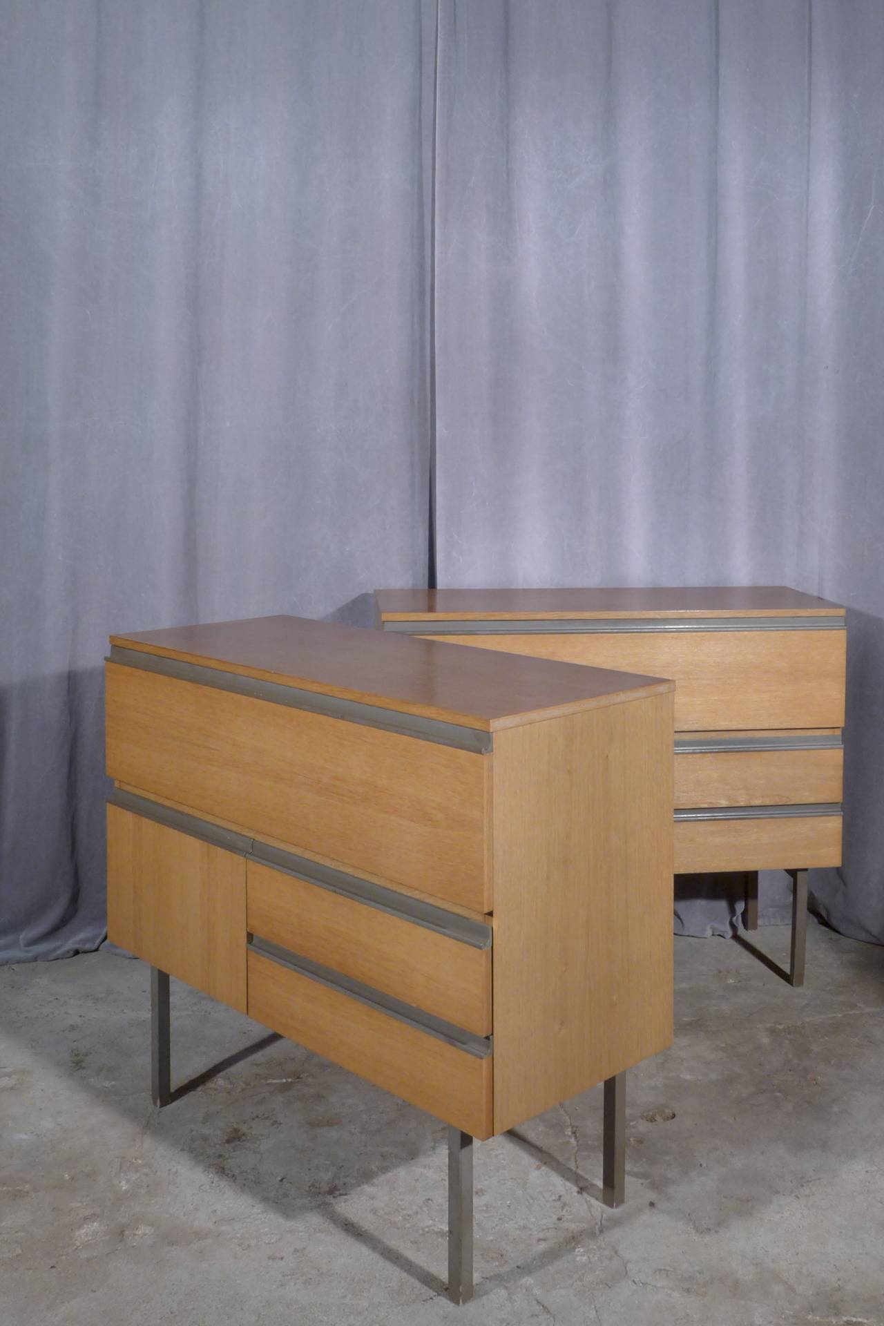 Pair of Chests of Drawers in the Style of Gio Ponti In Good Condition In Saarbruecken, DE