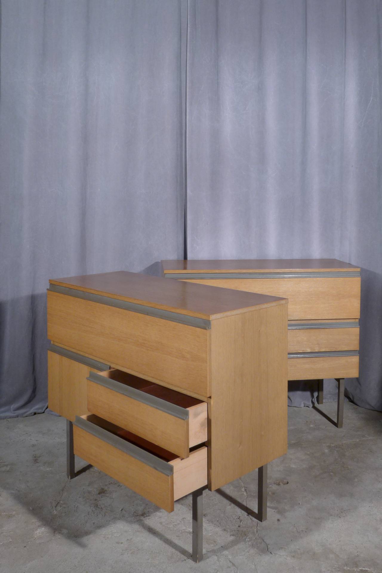 Oak Pair of Chests of Drawers in the Style of Gio Ponti