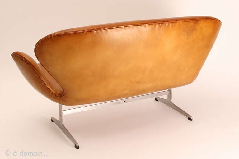 swan couch