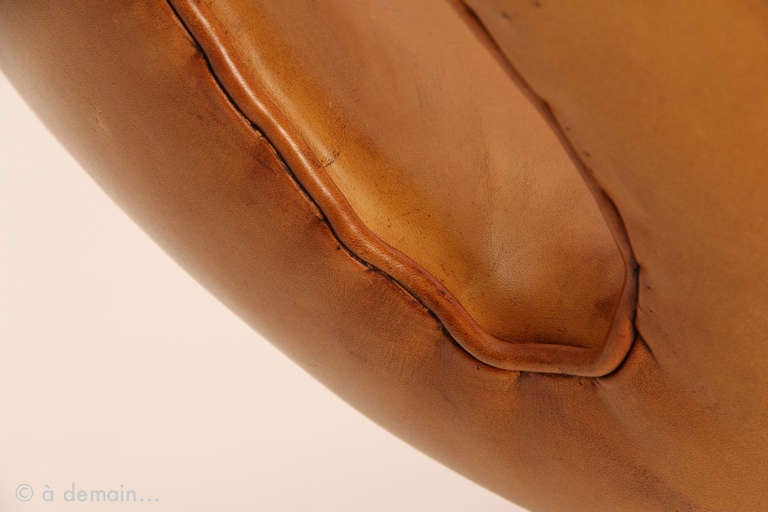 Leather Swan Sofa by Arne Jacobsen for Fritz Hansen, 1958