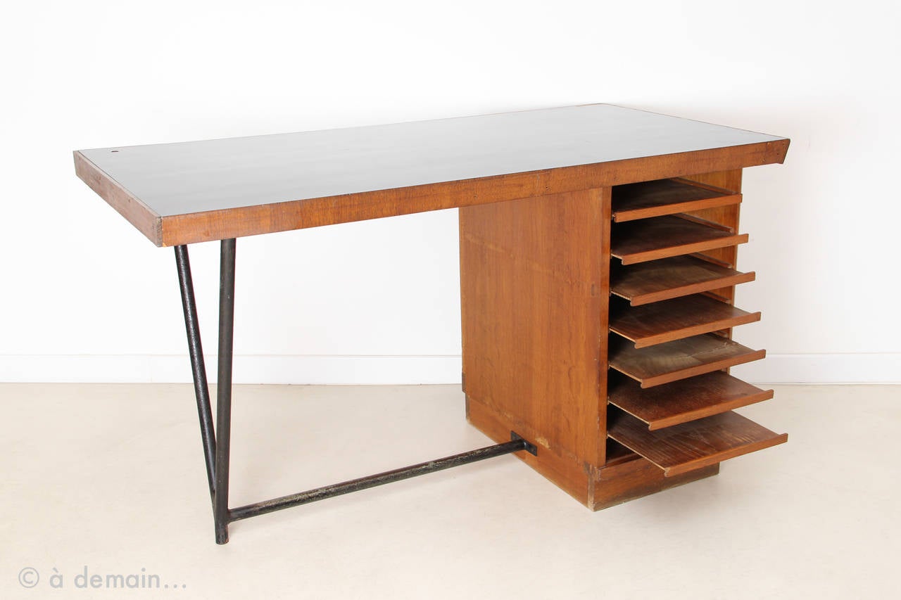 Mid-Century Modern 1950s Desk with Seven Sliding Shelves