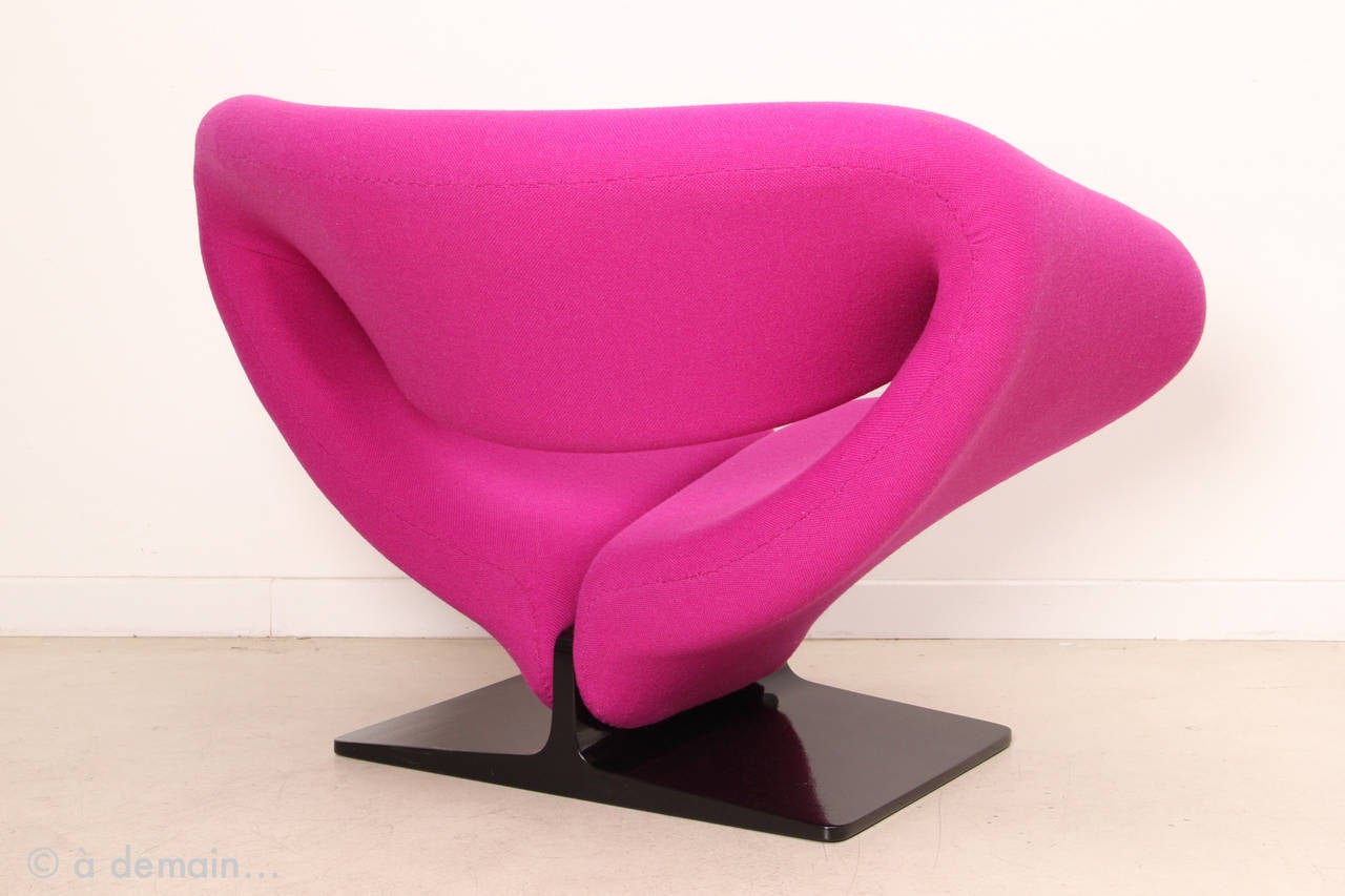 Pink Ribbon Chair Designed by Pierre Paulin, Edited by Artifort in 1966 In Excellent Condition In Paris, FR