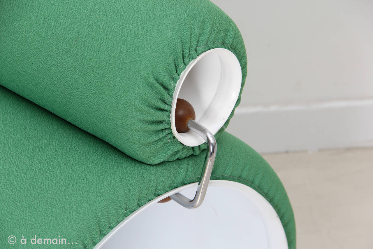 Mid-20th Century Green Tube Chair Designed by Joe Colombo Produced by Flexform in 1969 For Sale