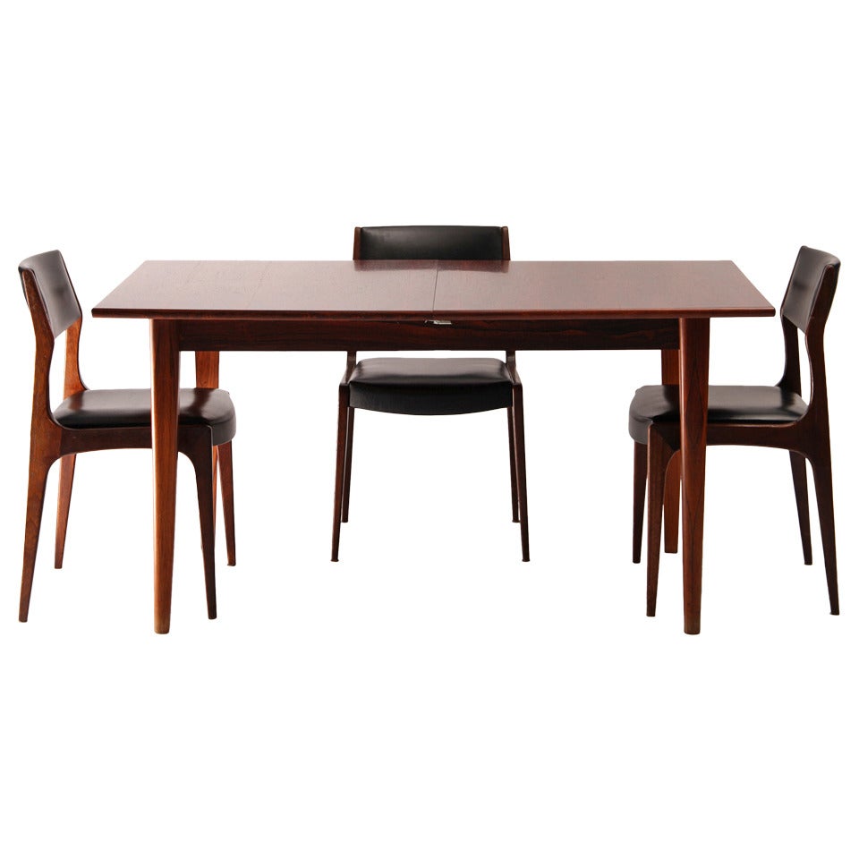 Dining table and its four chairs, Scandinavian design from the 1960's