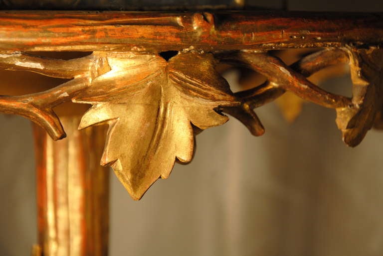 19th Century Rare Italian Gilt Wood Vine Leaf Pedestal Table For Sale 6