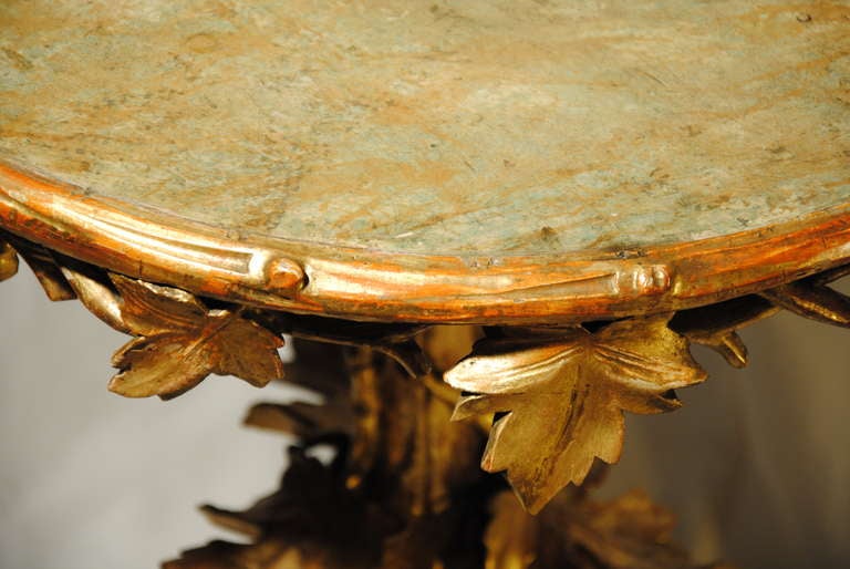 19th Century Rare Italian Gilt Wood Vine Leaf Pedestal Table For Sale 5