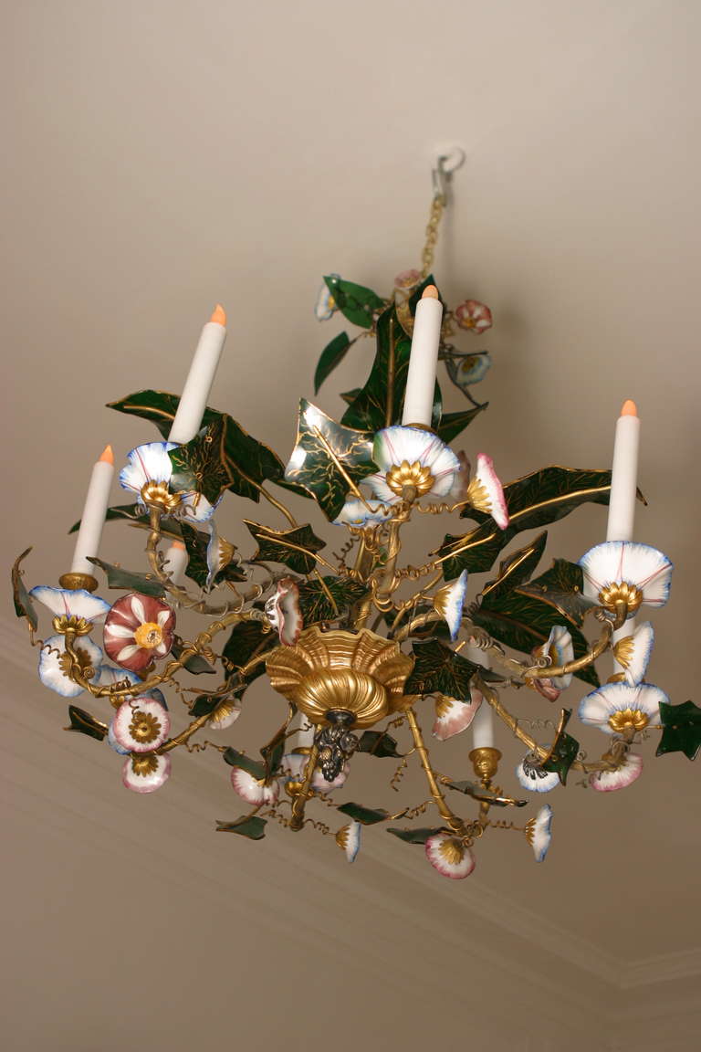 19th C. French Rare and Exquisite Gilt Bronze Bindweed Chandelier For Sale 1