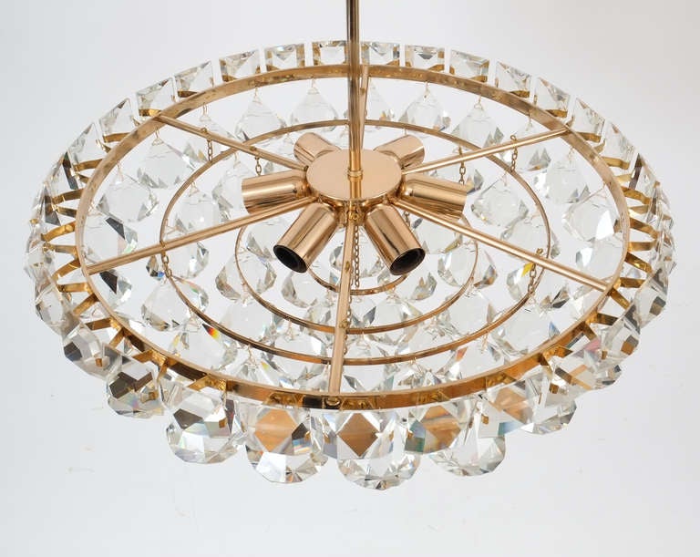 Mid-20th Century Bakalowits & Sohne Chandelier with Pear-Shaped Crystals Gold Brass Lamp, 1960