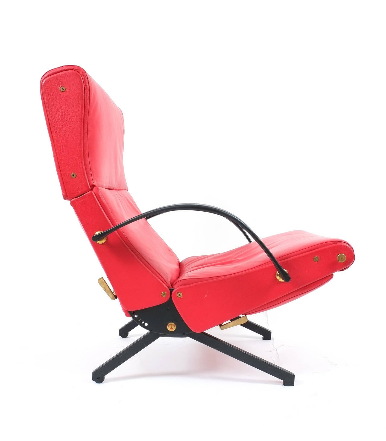 Osvaldo Borsani P40 Relaxing System Leather Armchair, Tecta 1950 Italy. Beautiful Osvaldo Borsani P40 Chaiselongue by Tecta, Italy upholstered in thick red leather with brass details and original rubber armrests. The condition and functions are very