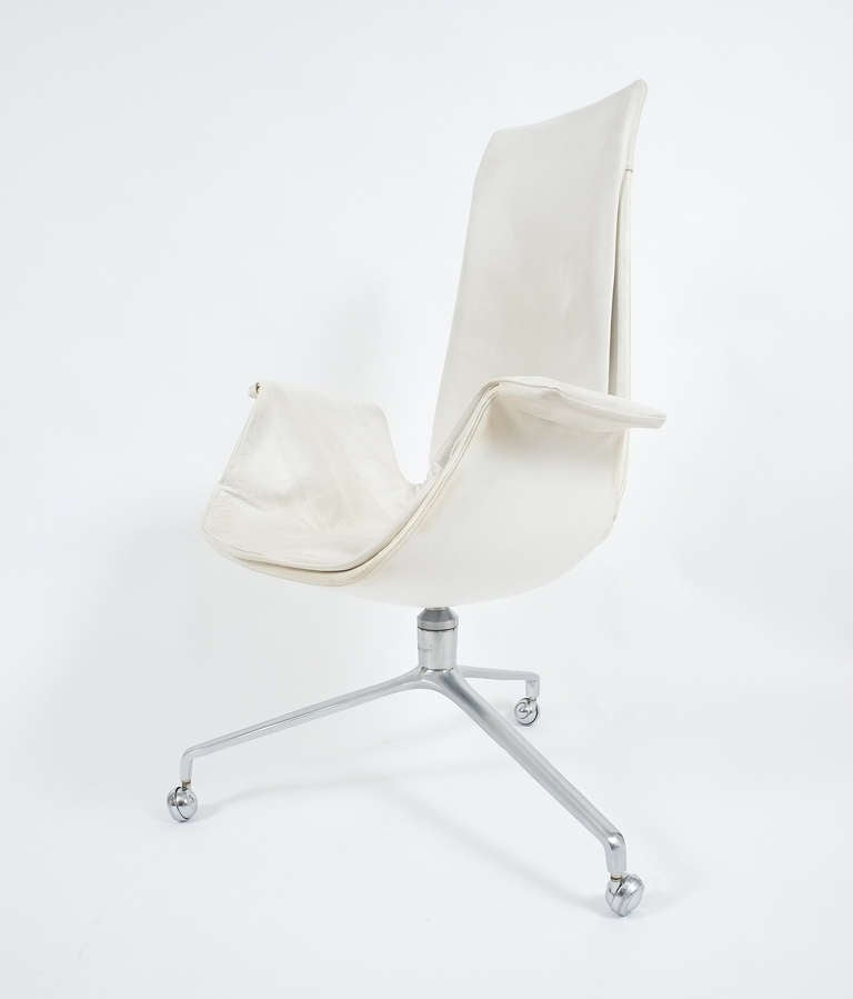 Steel White High Back Tulip Chair by Preben Fabricius and Jørgen Kastholm
