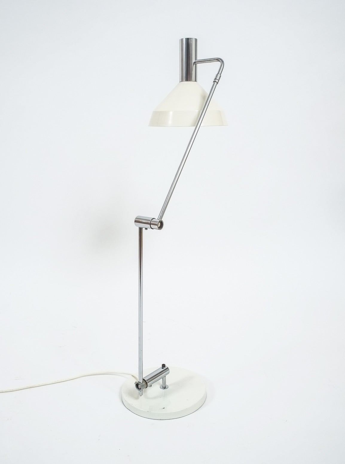 Mid-Century Modern Articluted Swiss Table Lamp by Rico and Rosemary Baltensweiler