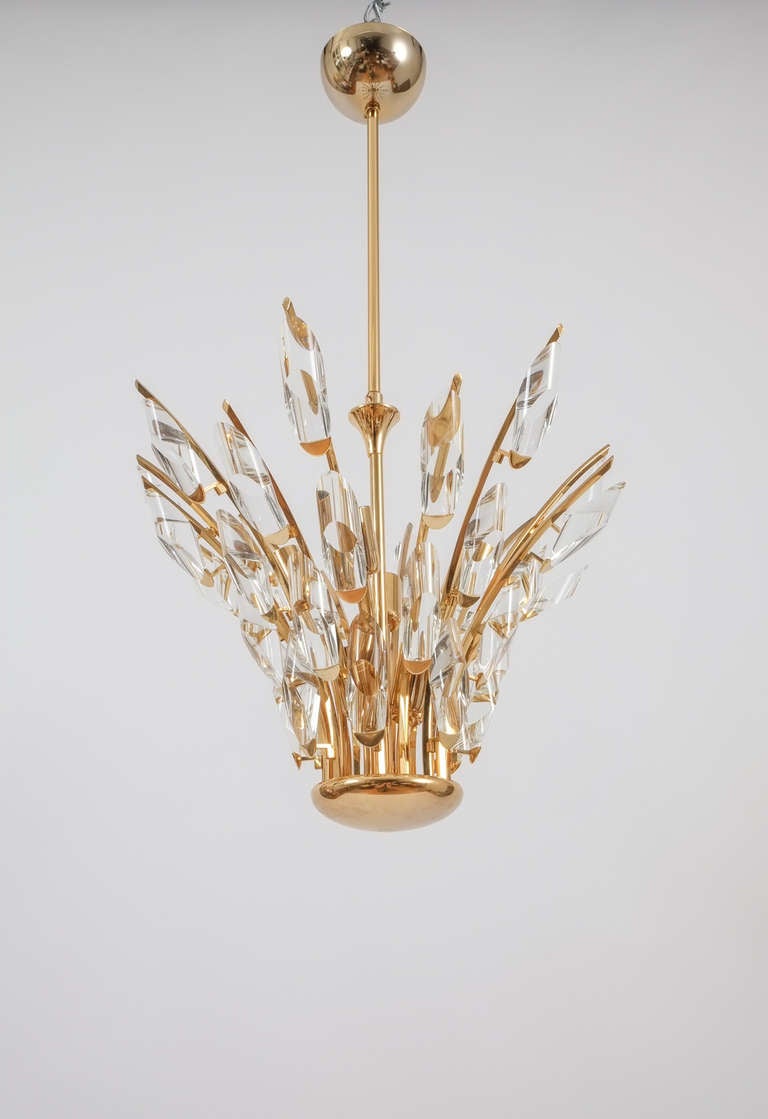 Crystal Brass Gold Bunch Chandelier Sciolari, Italy 1970 In Good Condition For Sale In Vienna, AT