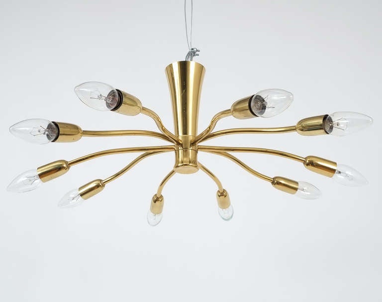Milieu du XXe siècle Plafonnier Spoutnik Scorpio en laiton de J.T. Kalmar, 1950