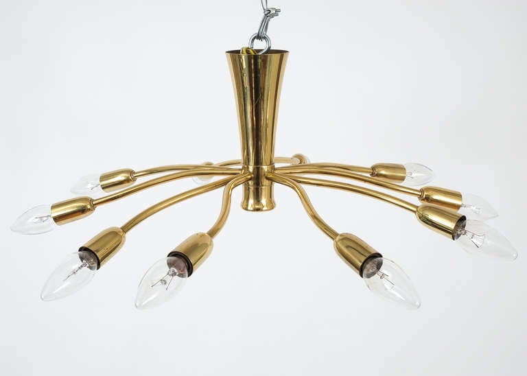 Mid-Century Modern Plafonnier Spoutnik Scorpio en laiton de J.T. Kalmar, 1950