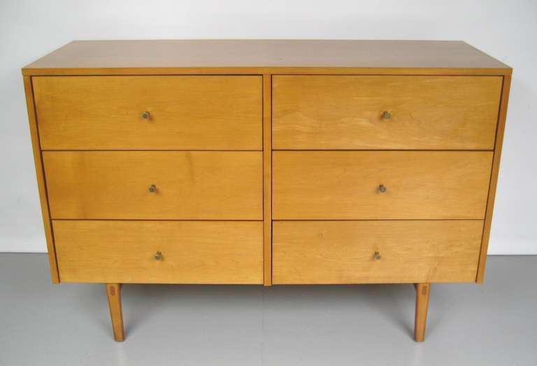 Wonderful sleek lines on this Paul McCobb dresser.  100% Original Finish., In fabulous condition.