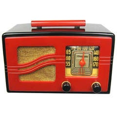 Vintage 1941 Iconic Motorola Black & Red “S” Grill Catalin Bakelite Tube Radio