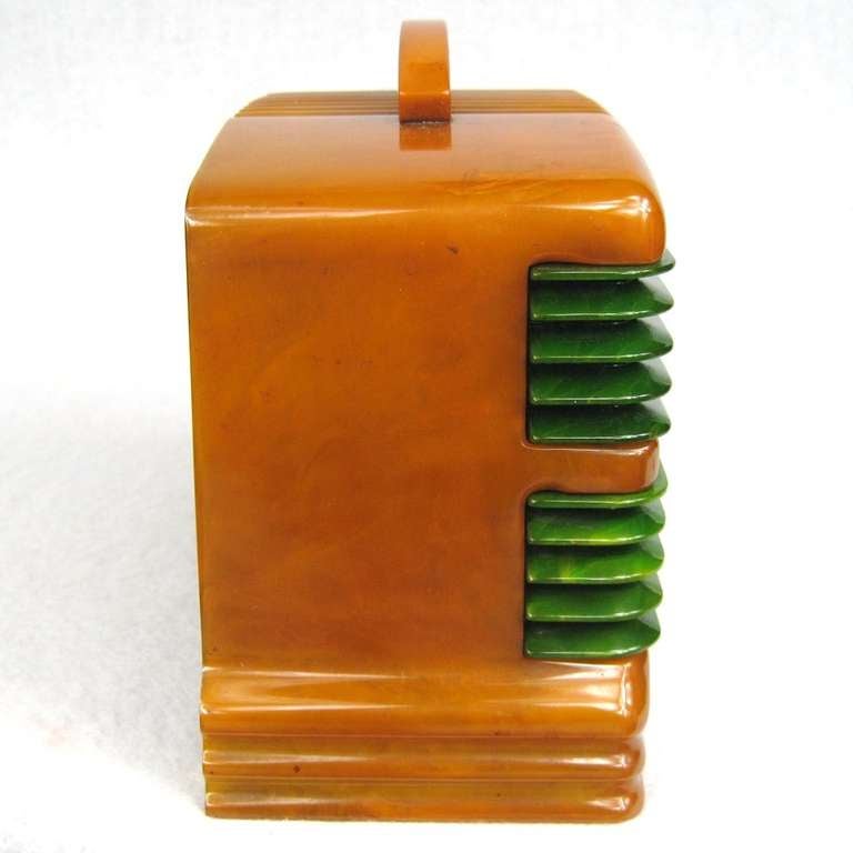 American Rare Symphony Butterscotch & Green Catalin Bakelite Split Grill Radio