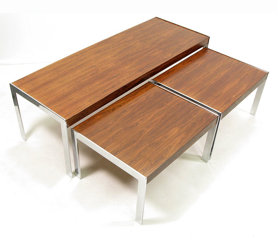 Mid-Century Modern Three 1970s Rosewood Nesting Tables by Richard Young for Merrow Associates For Sale