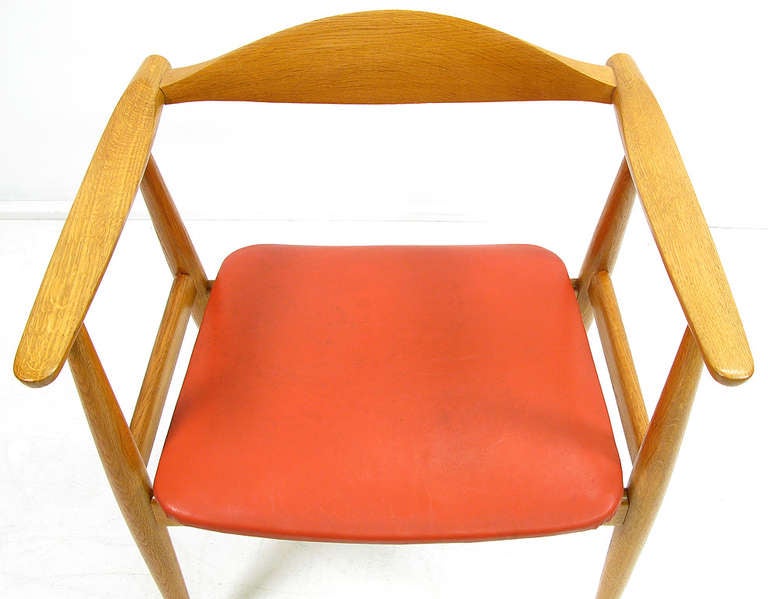 Oak CH-35 Chair by Hans Wegner In Excellent Condition In London, GB