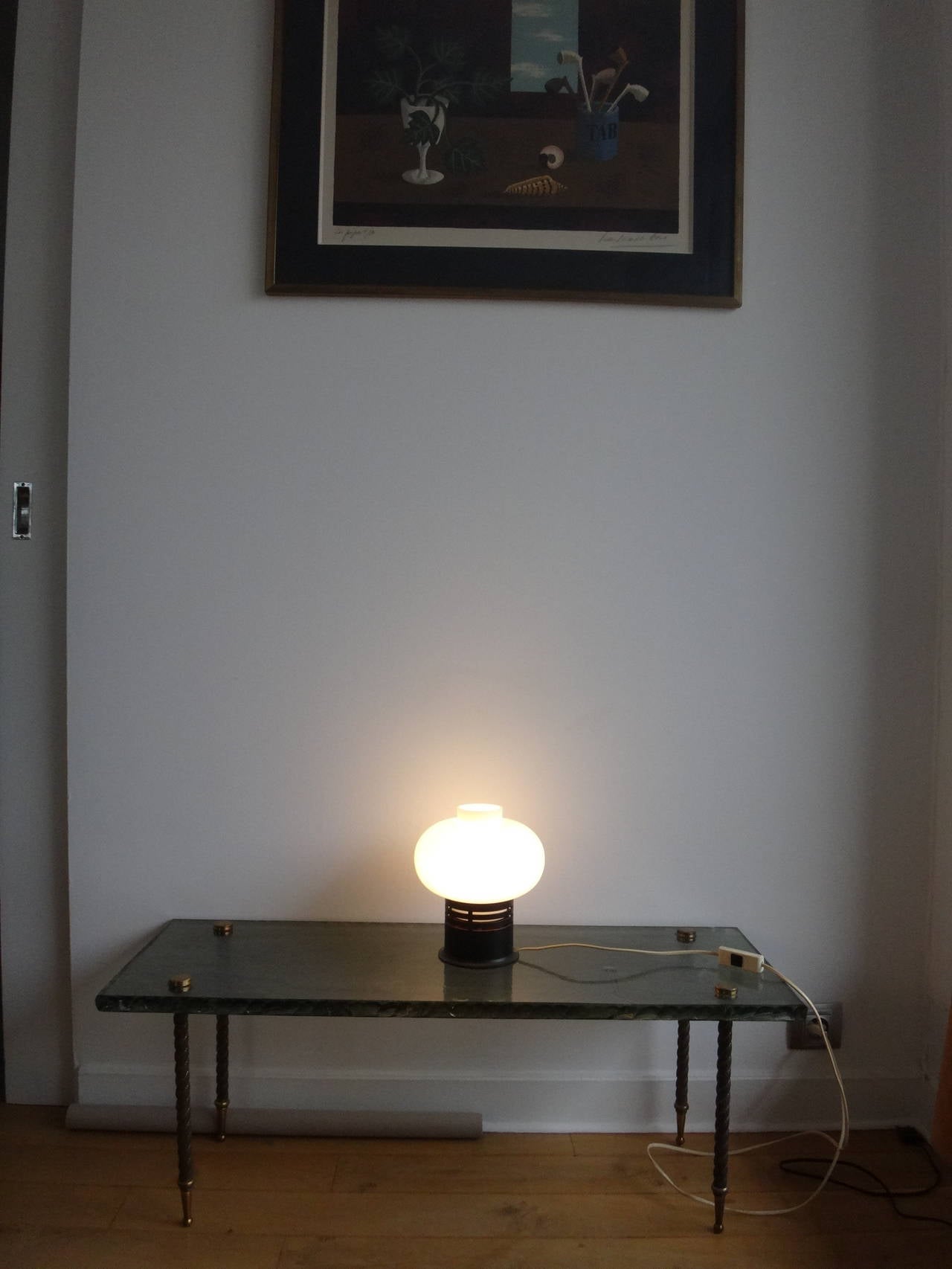 Mid-20th Century Petite modernist Bakelite and opaline lamp att Stilnovo - Ipso Facto