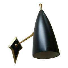 An Elegant Mid Century Sconce Attributed To Stilnovo - Italy 1960's - Ipso Facto