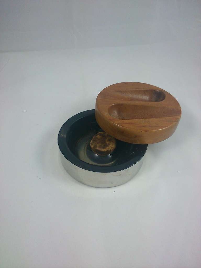 elegant ashtray and pipe holder by Ehrard Germany 1970s Ipso Facto