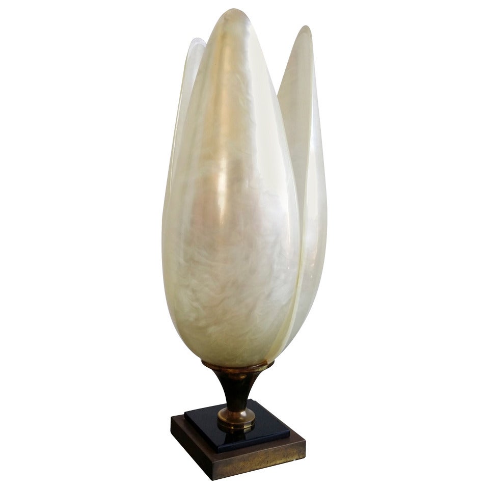 Rougier table lamp - iridescent lucite and brass - Canada 1970's - Ipso Facto