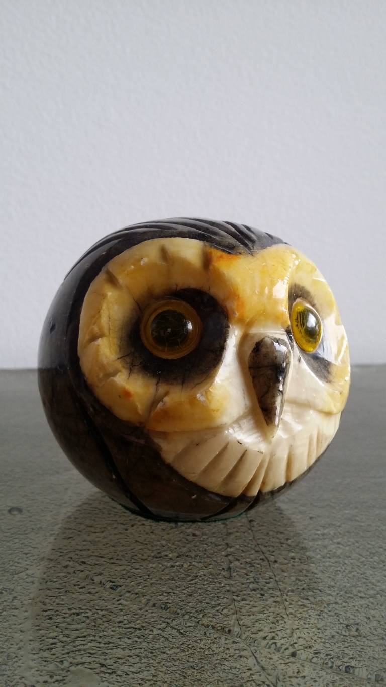 Mid-20th Century glazed carved marble paper press in shape of an owl - Italy 1960's - Ipso Facto