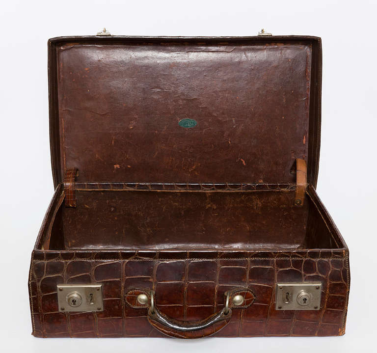 19th Century Alligator Suitcase In Good Condition For Sale In Nashville, TN