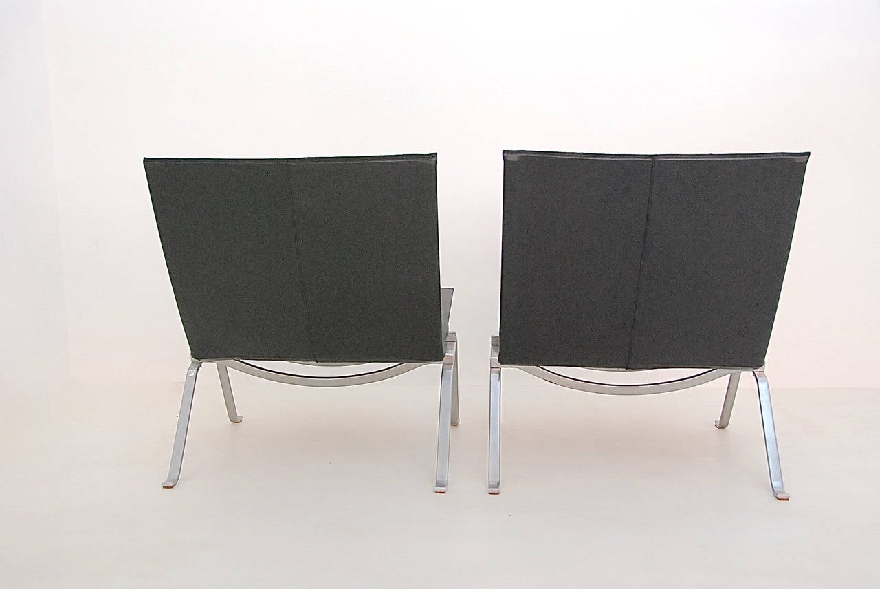 Pair of Poul kjaerholm PK22 Lounge Chairs 3